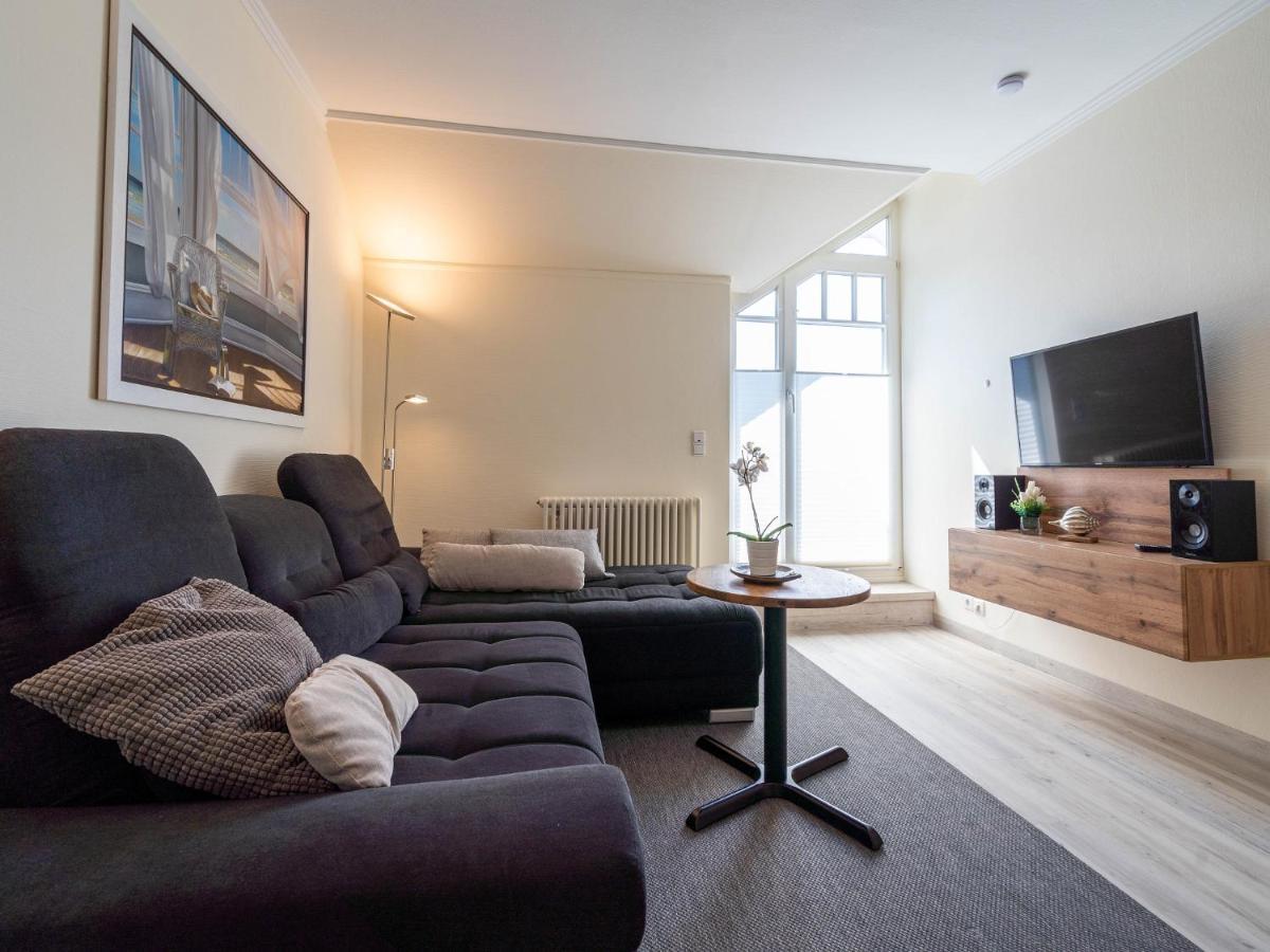 Apartment Duenenpark - Komfortplus Mit 2 Schlafzimmern Und Balkon Im Dachgeschoss 195